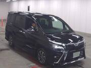 2020 TOYOTA VOXY