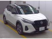 2021 NISSAN KICKS