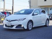 2017 TOYOTA AURIS