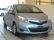 2014 TOYOTA VITZ F