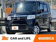 2017 HONDA N-BOX