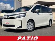 2019 TOYOTA VOXY X