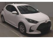 2022 TOYOTA YARIS