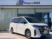 2017 TOYOTA NOAH