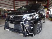 2018 TOYOTA VOXY