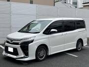 2017 TOYOTA VOXY