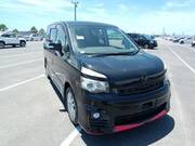2010 TOYOTA VOXY ZS