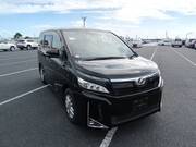 2018 TOYOTA VOXY V