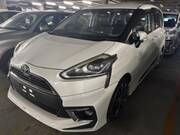 2017 TOYOTA SIENTA