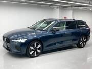 2024 VOLVO V60