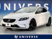 2015 VOLVO V40