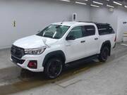 2020 TOYOTA HILUX