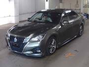 2016 TOYOTA CROWN HYBRID