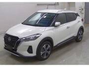 2023 NISSAN KICKS
