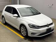 2017 VOLKSWAGEN GOLF TSI HIGH LINE