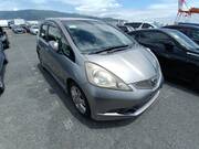 2010 HONDA FIT RS