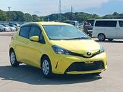2015 TOYOTA VITZ F