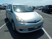 2005 TOYOTA WISH X