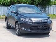 2017 TOYOTA HARRIER PREMIUM