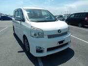 2012 TOYOTA VOXY ZS KIRAMEKI II