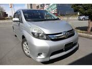 2012 TOYOTA ISIS PLATANA