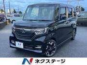 2017 HONDA N-BOX CUSTOM