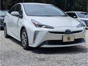 2020 TOYOTA PRIUS