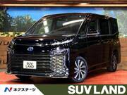 2022 TOYOTA VOXY