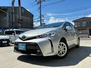 2019 TOYOTA PRIUS ALPHA