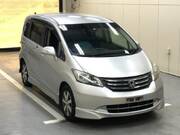 2010 HONDA FREED