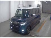 2021 HONDA N-BOX CUSTOM