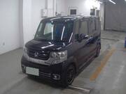 2017 HONDA N-BOX CUSTOM