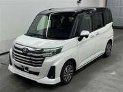 2022 TOYOTA ROOMY