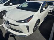 2020 TOYOTA PRIUS
