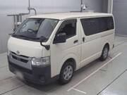2020 TOYOTA HIACE VAN DX