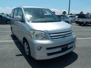 2005 TOYOTA NOAH X LIMITED