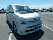 2009 TOYOTA VOXY