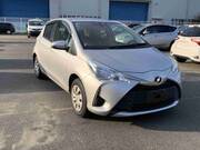 2019 TOYOTA VITZ F