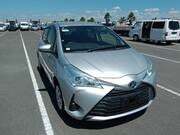 2017 TOYOTA VITZ