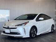 2019 TOYOTA PRIUS