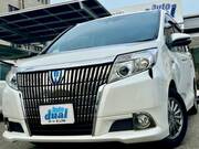 2016 TOYOTA ESQUIRE