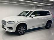 2023 VOLVO XC90