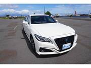 2018 TOYOTA CROWN HYBRID S
