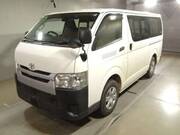 2015 TOYOTA HIACE VAN