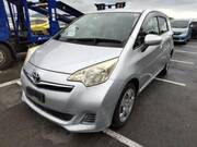 2011 TOYOTA RACTIS X