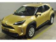 2022 TOYOTA YARIS CROSS
