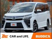 2017 TOYOTA VOXY