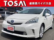 2013 TOYOTA PRIUS ALPHA