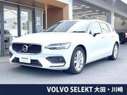 2021 VOLVO V60