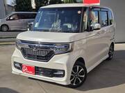 2018 HONDA N-BOX CUSTOM